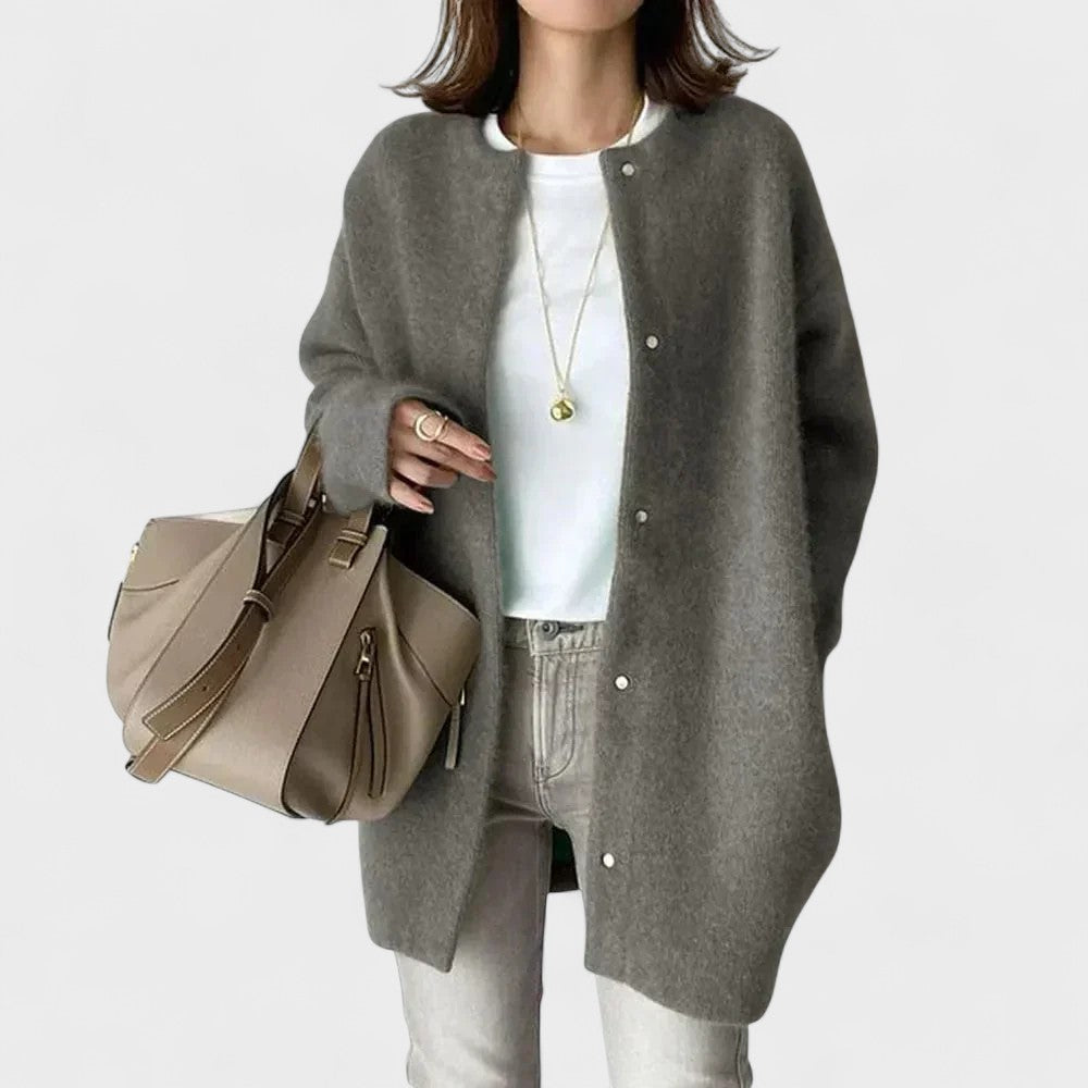 Vânia - Luxurious Knit Coat